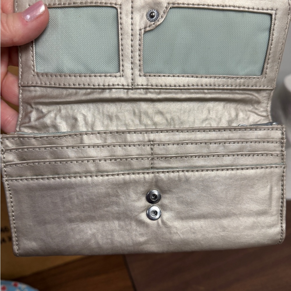 Kipling Gold Wallet - Picture 10 of 10